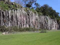 Mt Edenの岩場